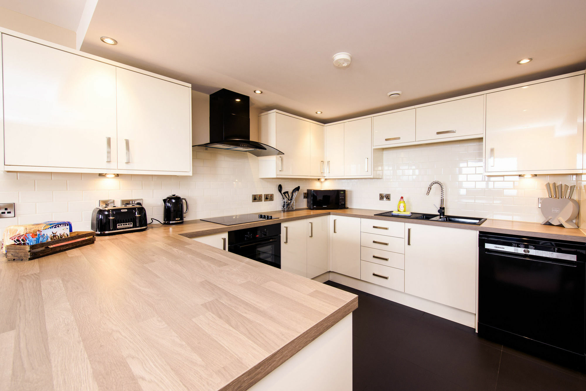 The Sands - Sea Front Apartment